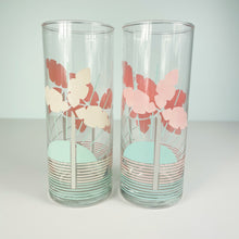 Load image into Gallery viewer, vintage home decor 80s drinking glasses