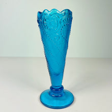 Load image into Gallery viewer, vintage home decor blue glass bud vase