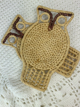 Load image into Gallery viewer, vintage home decor boho wall rattan owls trivets