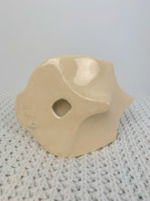 Load image into Gallery viewer, vintage home decor ceramic swan curiosity