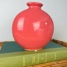 Load image into Gallery viewer, vintage home decor coral round vase
