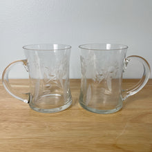 Load image into Gallery viewer, vintage home decor etched glass mug set