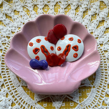 Load image into Gallery viewer, vintage home decor funky 80s earrings