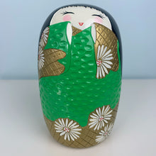 Load image into Gallery viewer, vintage home decor geisha wooden bank