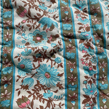 Load image into Gallery viewer, vintage home decor granny chic bedding set