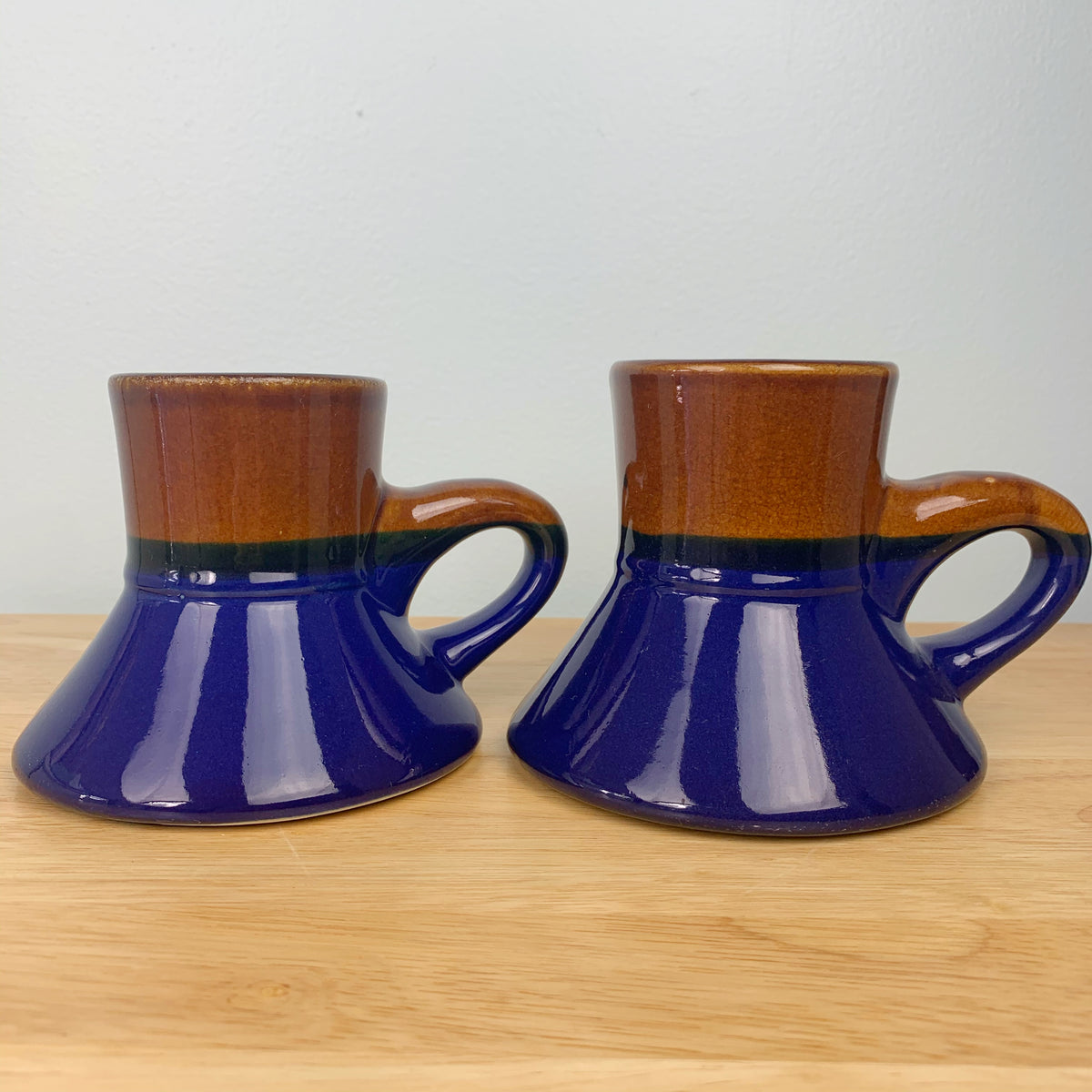 pair of vintage no spill mugs – old soul goods