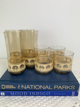 Load image into Gallery viewer, vintage home decor shell glassware