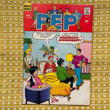 Load image into Gallery viewer, vintage home decor vintage comic books