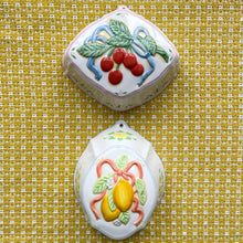 Load image into Gallery viewer, vintage home decor vintage kitchen lemons and cheeries wall hangings