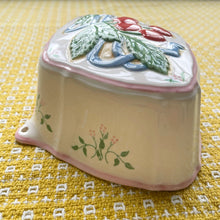 Load image into Gallery viewer, vintage home decor vintage kitchen lemons and cheeries wall hangings