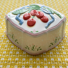 Load image into Gallery viewer, vintage home decor vintage kitchen lemons and cheeries wall hangings