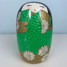 Load image into Gallery viewer, vintage home decor geisha wooden bank
