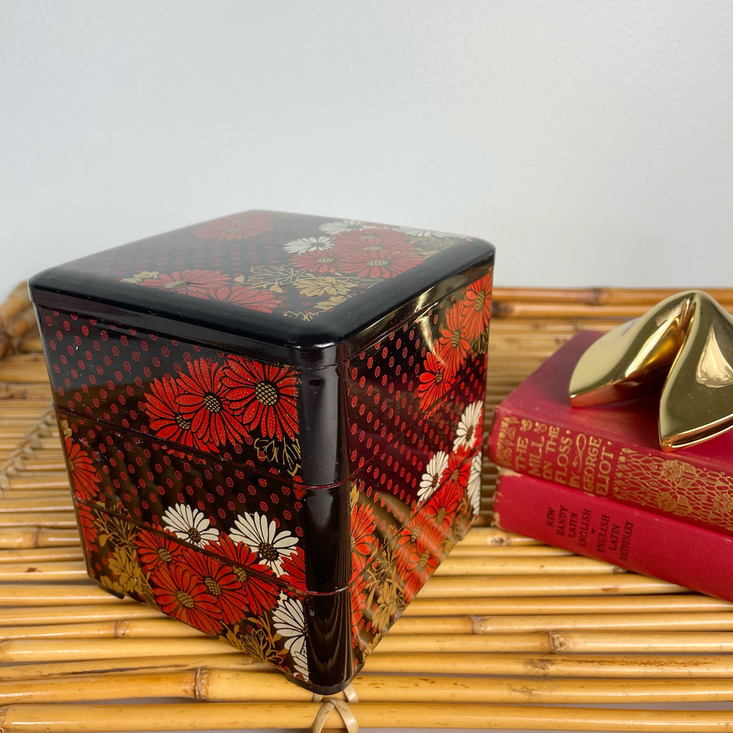 vintage home decor lacquered three tiered box