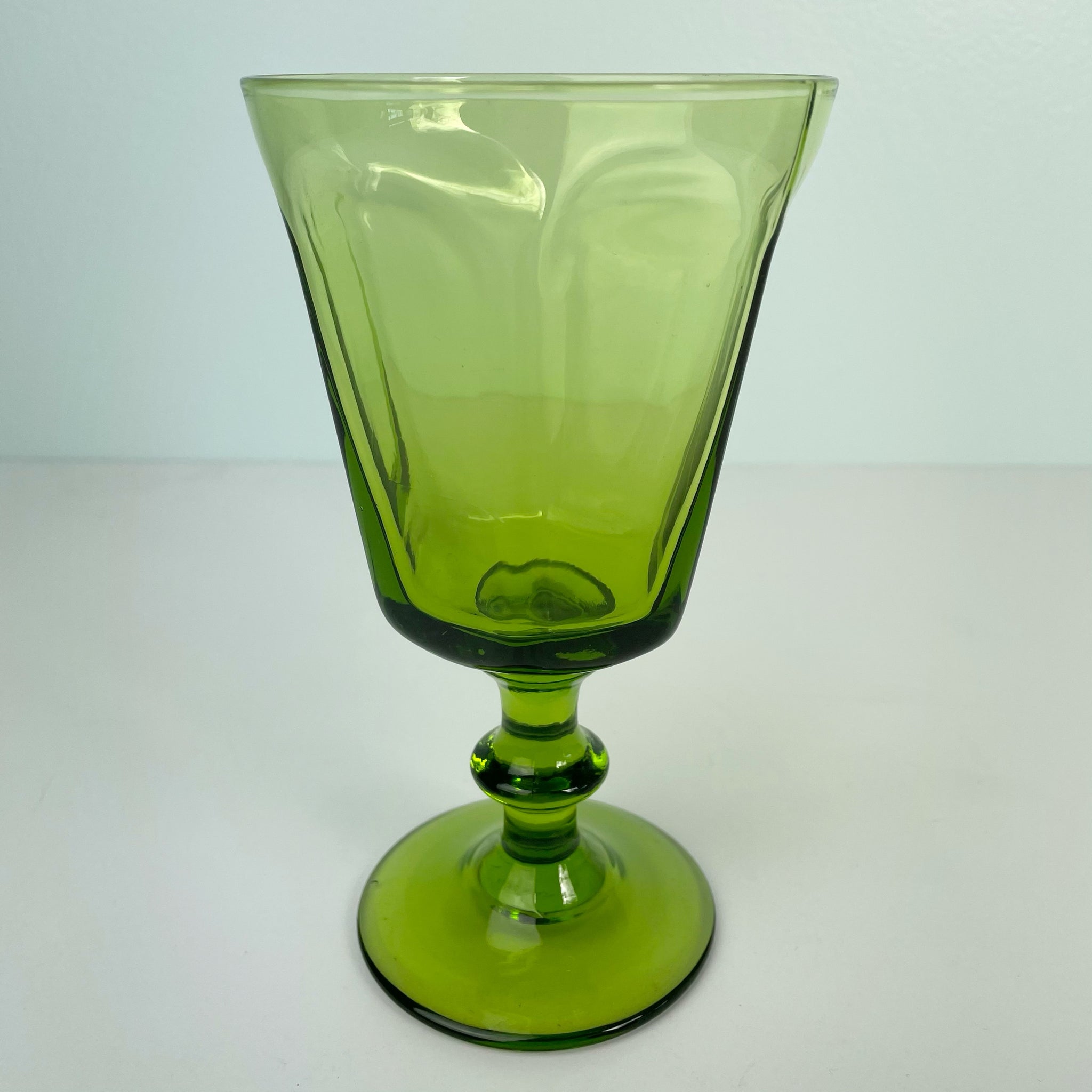 https://oldsoulgoodsco.com/cdn/shop/products/vintage-home-decor-lenox-green-glass-goblets-3_1024x1024@2x.jpg?v=1613859042