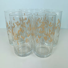 Load image into Gallery viewer, vintage home decor wheat drinking glasses
