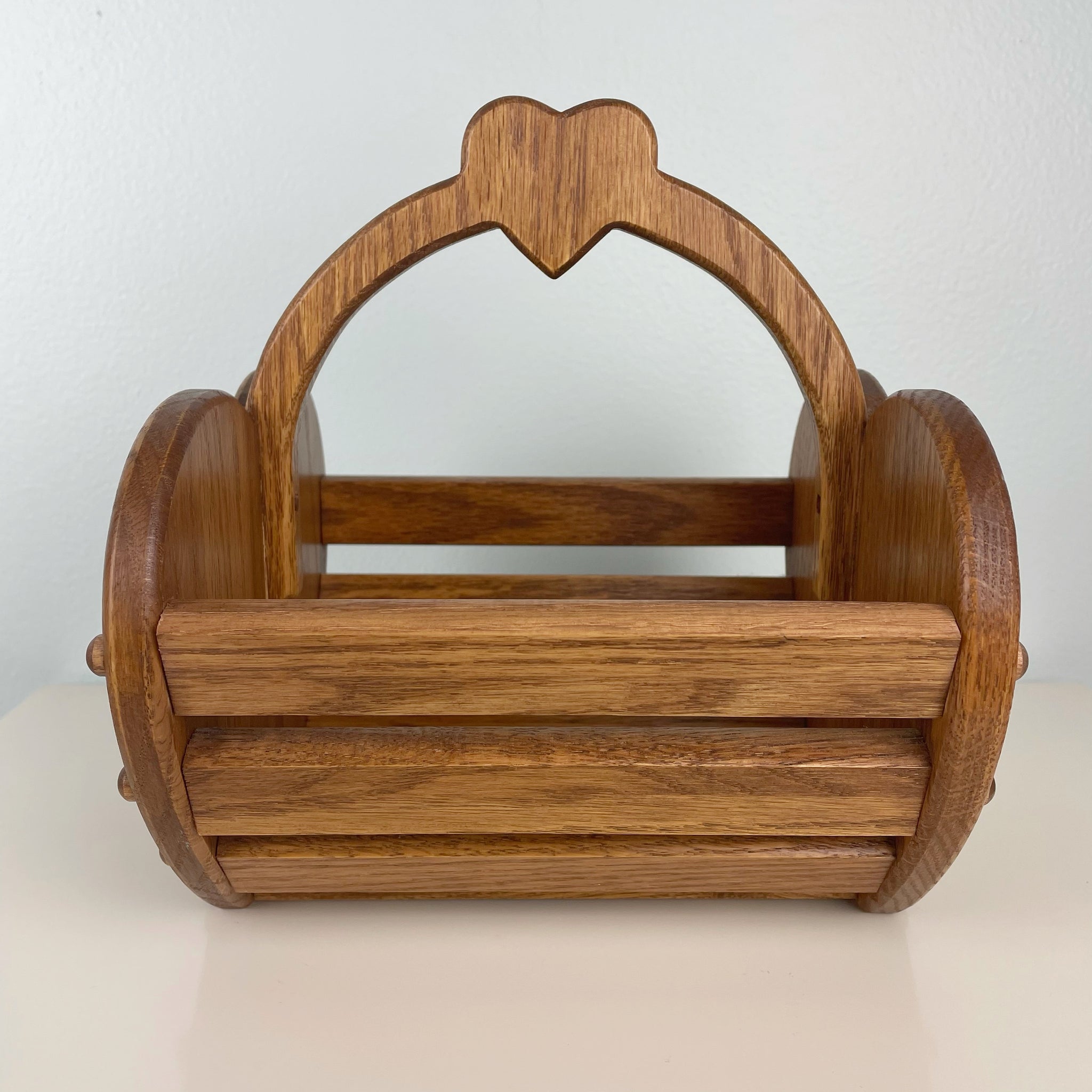 wooden heart basket – old soul goods